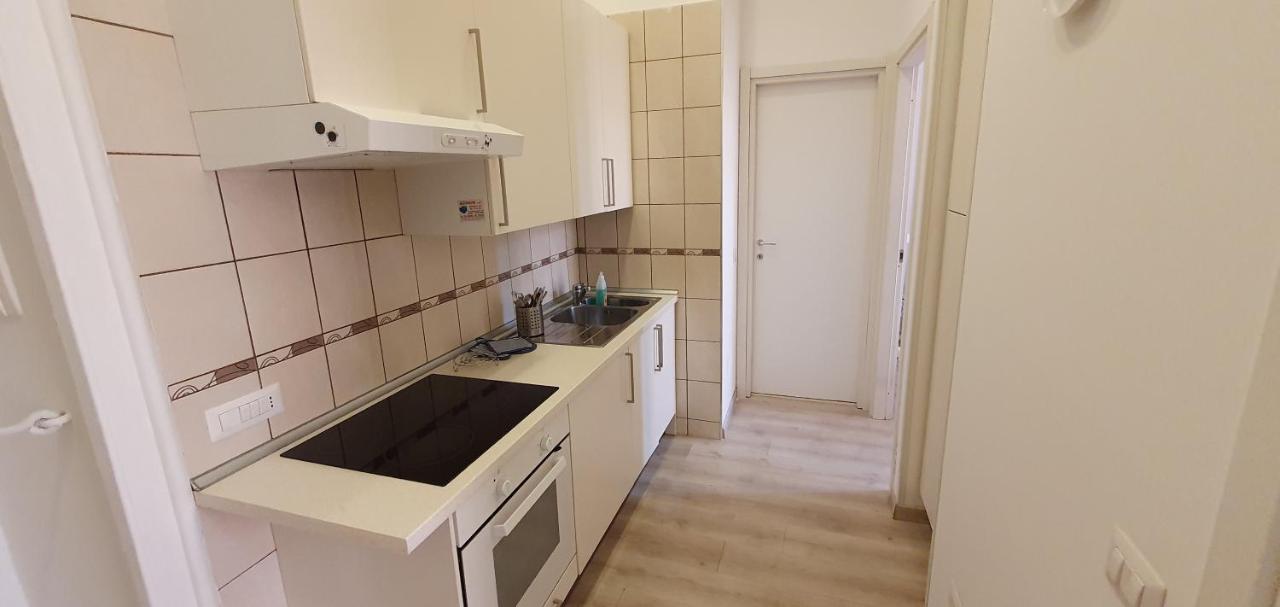 דירות נאפולי Casa House 381 מראה חיצוני תמונה