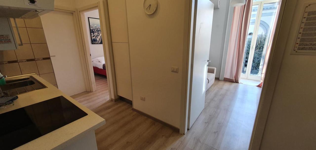 דירות נאפולי Casa House 381 מראה חיצוני תמונה
