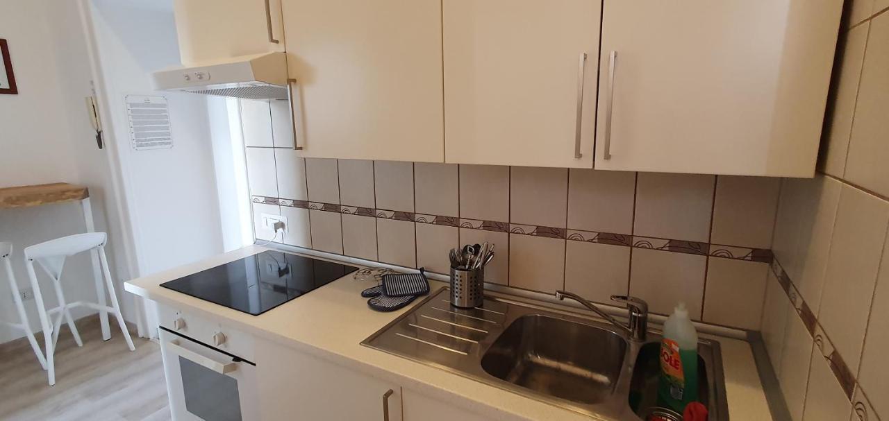 דירות נאפולי Casa House 381 מראה חיצוני תמונה