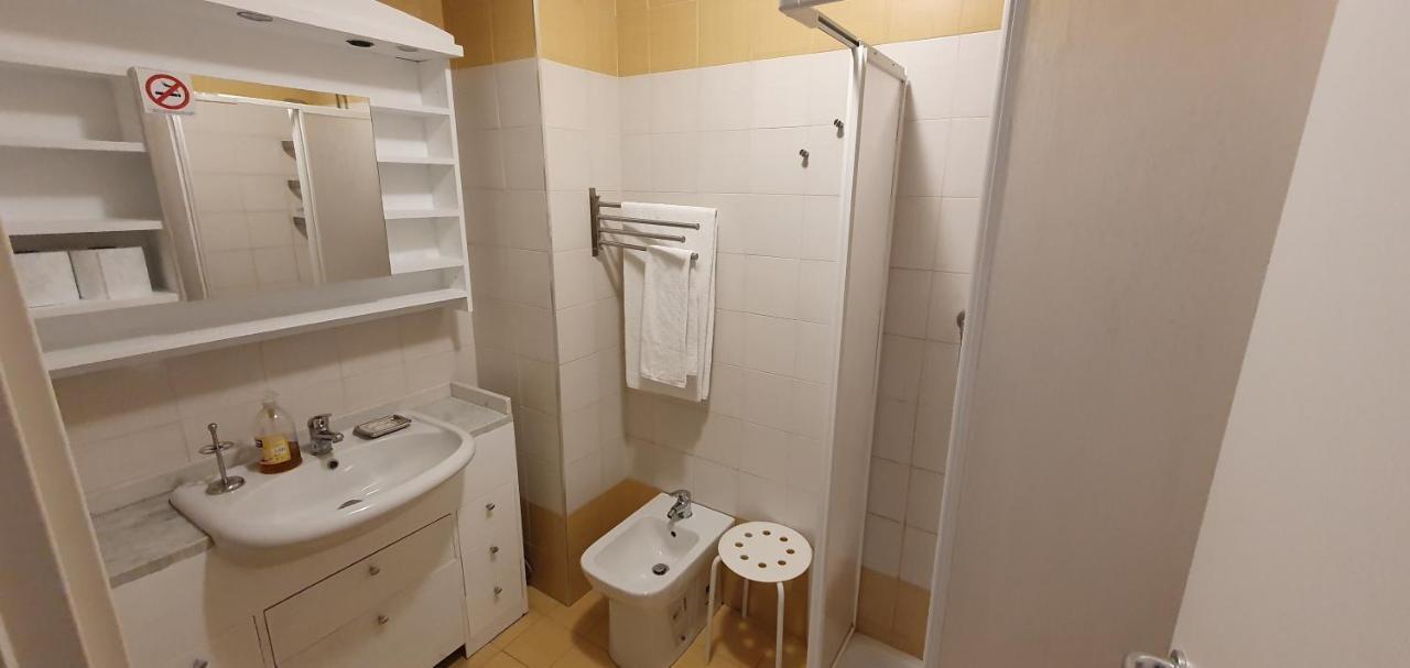 דירות נאפולי Casa House 381 מראה חיצוני תמונה